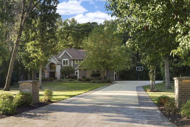 11810 25th COURT, Pleasant Prairie, WI 53158