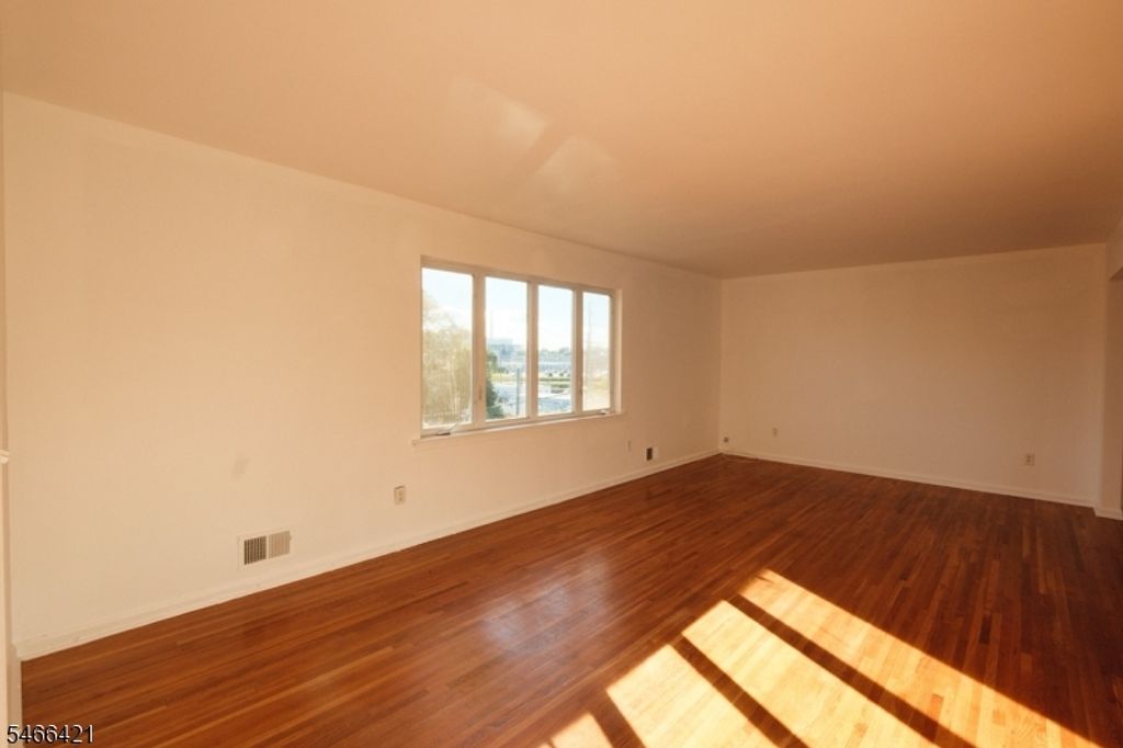 806 Hampden St, Linden City, NJ 07036 — photo 3