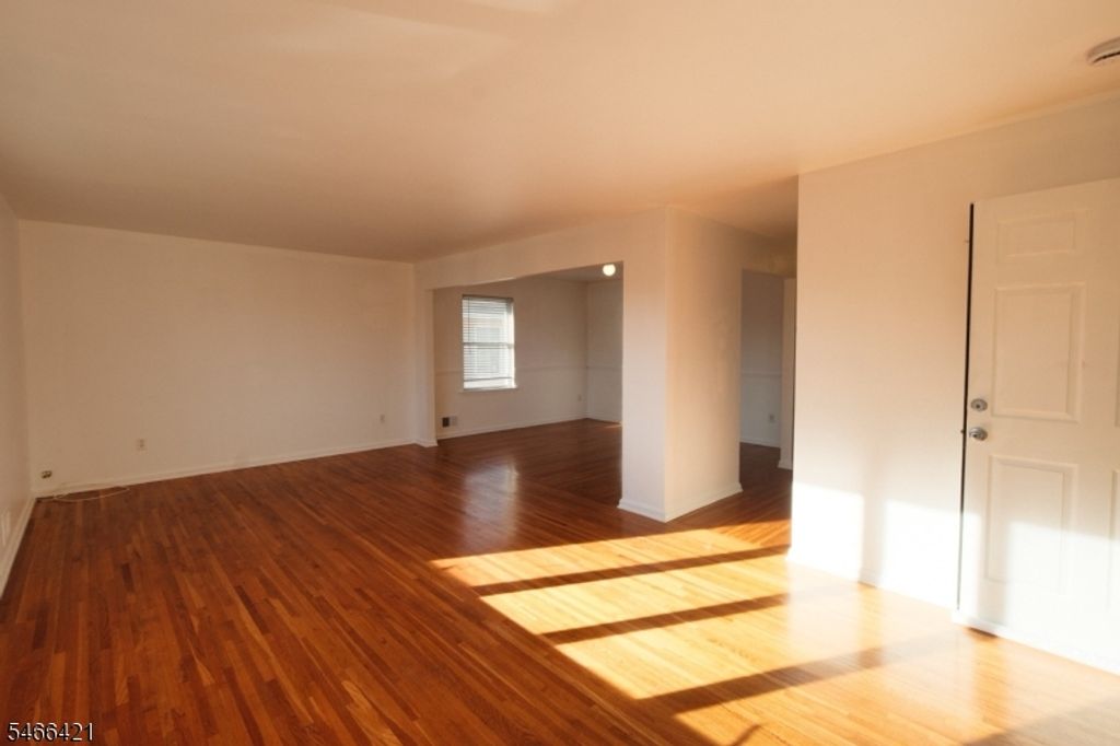 806 Hampden St, Linden City, NJ 07036 — photo 4