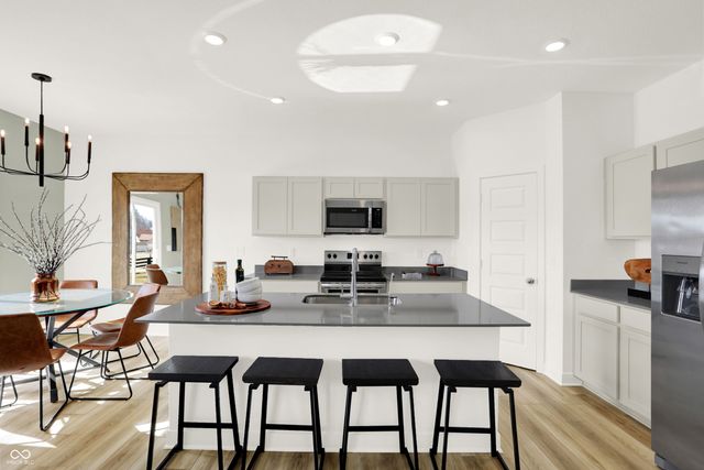 8837 Dingley Road, Indianapolis, IN 46113