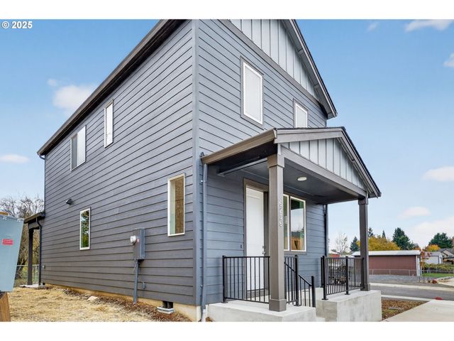 6236 Ne 43RD St, Vancouver, WA 98660