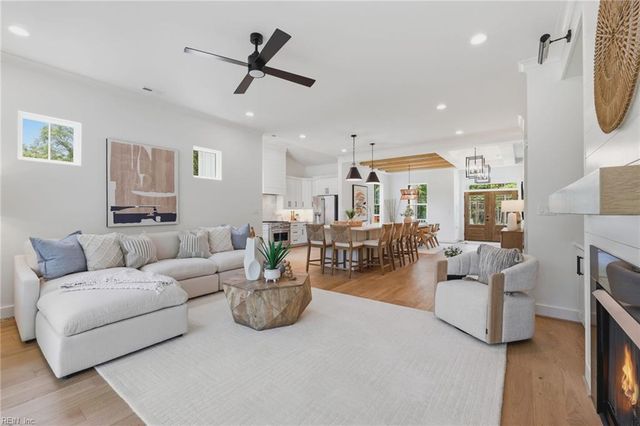 109 Ballahack RD, Chesapeake, VA 23322
