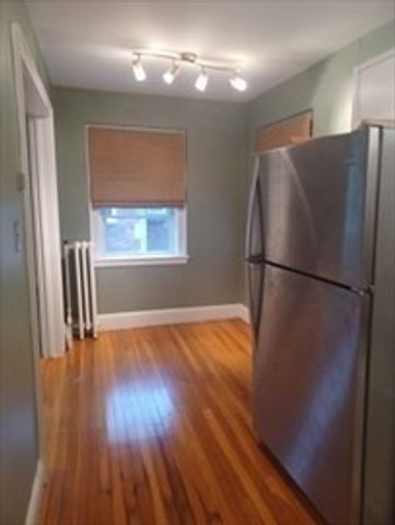 195 Thomas Burgin Pkwy 511, Quincy, MA 02169