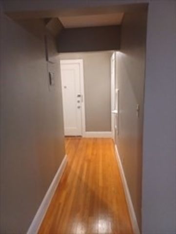 195 Thomas Burgin Pkwy 511, Quincy, MA 02169