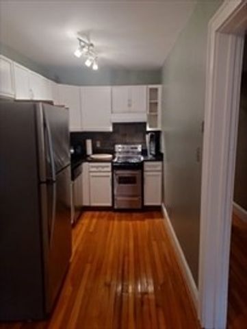 195 Thomas Burgin Pkwy 511, Quincy, MA 02169