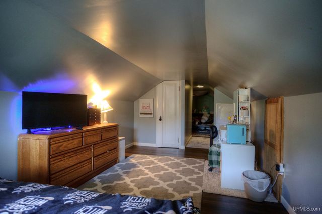 6622W Us 2 Highway, Hurley, WI 54534