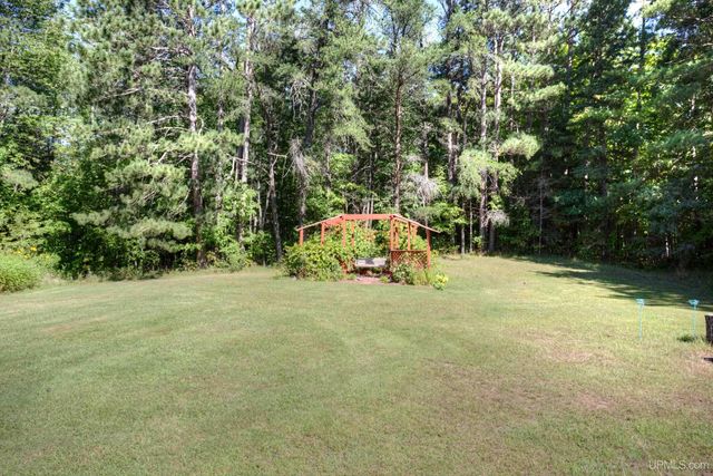 6622W Us 2 Highway, Hurley, WI 54534