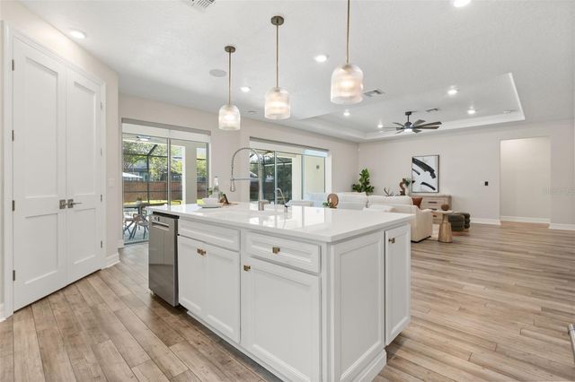 7916 WANDERING WAY, Orlando, FL 32836