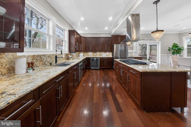 6512 4TH AVE, Takoma Park, MD 20912