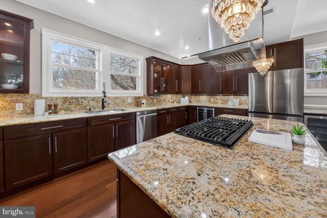 6512 4TH AVE, Takoma Park, MD 20912