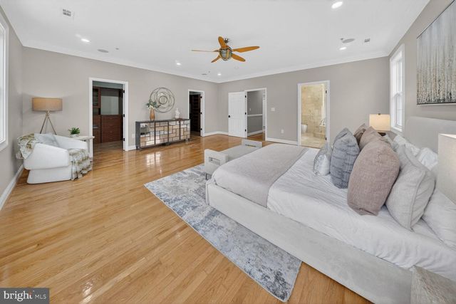 6512 4TH AVE, Takoma Park, MD 20912