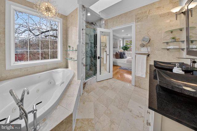 6512 4TH AVE, Takoma Park, MD 20912