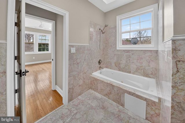 6512 4TH AVE, Takoma Park, MD 20912