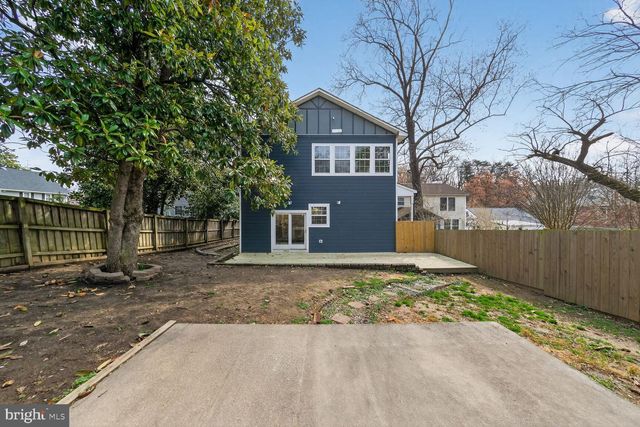 6512 4TH AVE, Takoma Park, MD 20912