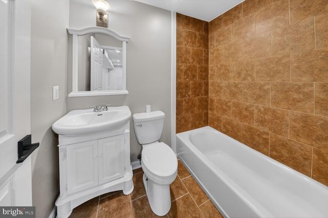 6512 4TH AVE, Takoma Park, MD 20912