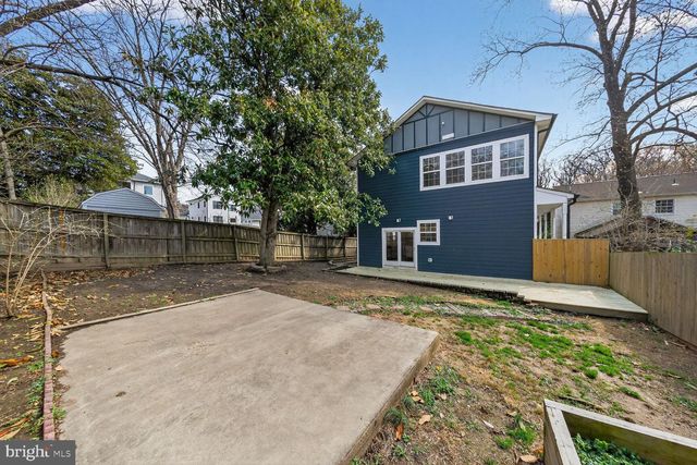 6512 4TH AVE, Takoma Park, MD 20912