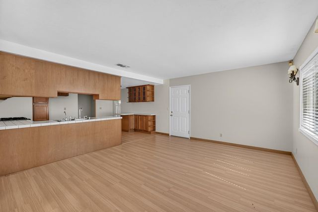 8408 N Star Way, Orangevale, CA 95662