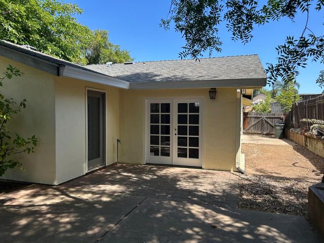 8408 N Star Way, Orangevale, CA 95662