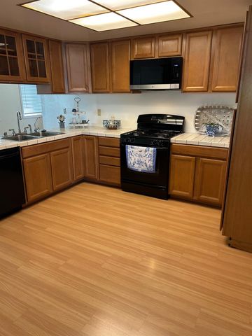 8408 N Star Way, Orangevale, CA 95662