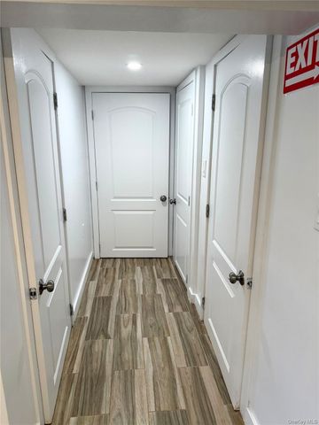 17 Landscape Avenue, Yonkers, NY 10705