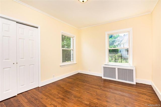 17 Landscape Avenue, Yonkers, NY 10705