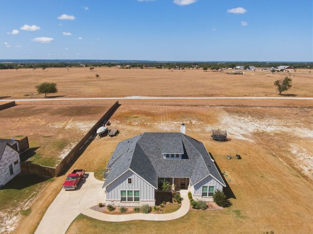 280 Maci Drive, Waxahachie, TX 75167
