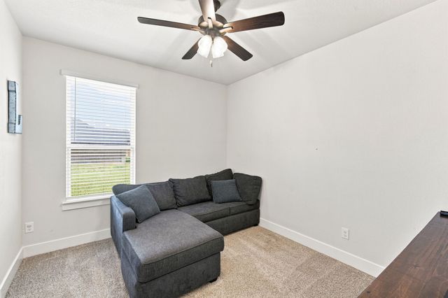 280 Maci Drive, Waxahachie, TX 75167