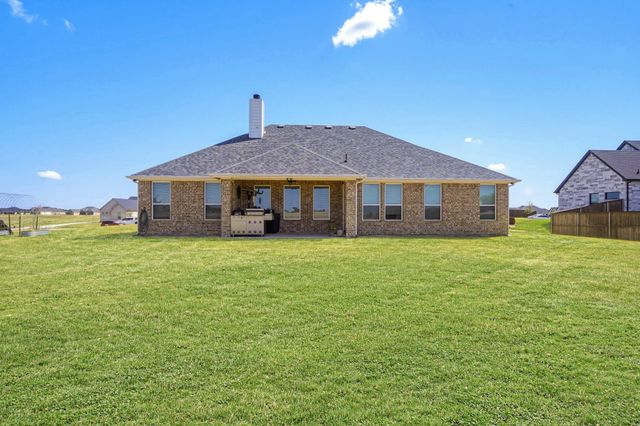 280 Maci Drive, Waxahachie, TX 75167