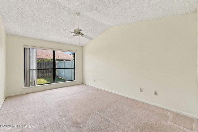 7821 FAWN BROOK Circle W, Jacksonville, FL 32256