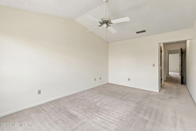7821 FAWN BROOK Circle W, Jacksonville, FL 32256