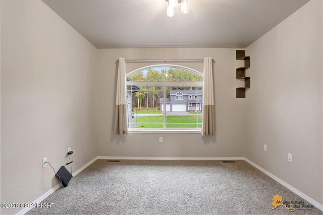 4450 W Murray Drive, Wasilla, AK 99623