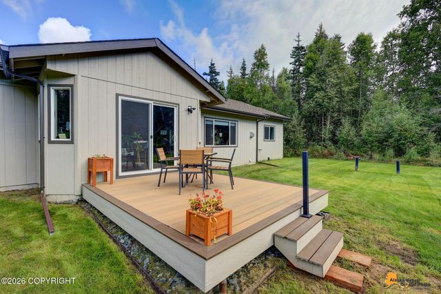4450 W Murray Drive, Wasilla, AK 99623