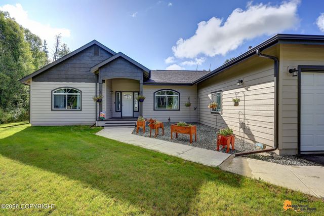 4450 W Murray Drive, Wasilla, AK 99623