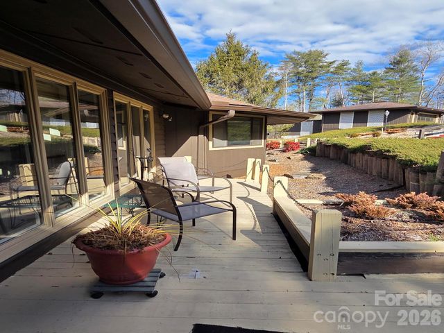 1881 Brookside Camp Road, Hendersonville, NC 28792