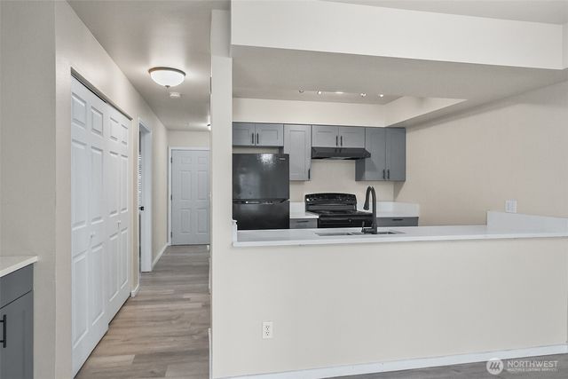 10240 Bridgeport Way SW, Lakewood, WA 98499