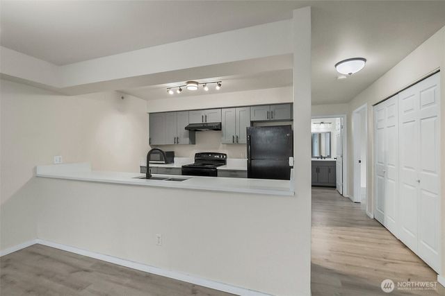 10240 Bridgeport Way SW, Lakewood, WA 98499