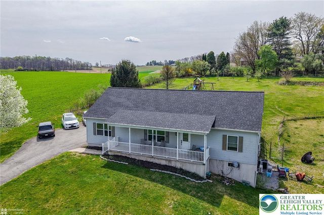 8738 Cardinal Road, Lynn Twp, PA 18066