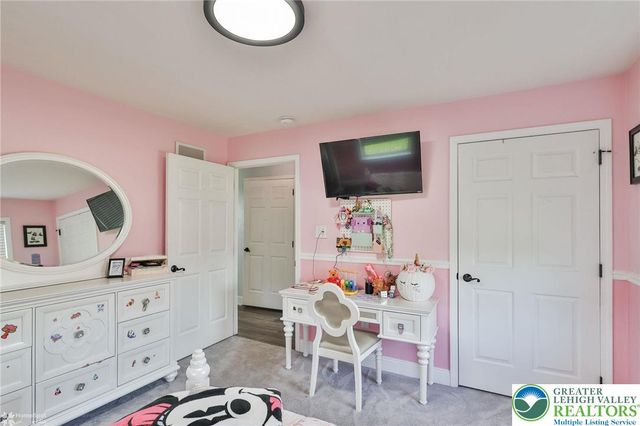 8738 Cardinal Road, Lynn Twp, PA 18066