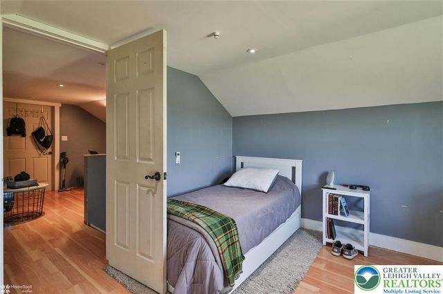8738 Cardinal Road, Lynn Twp, PA 18066