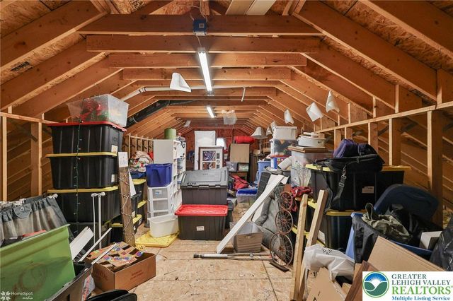 8738 Cardinal Road, Lynn Twp, PA 18066