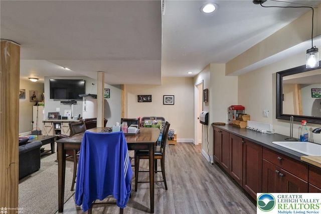 8738 Cardinal Road, Lynn Twp, PA 18066
