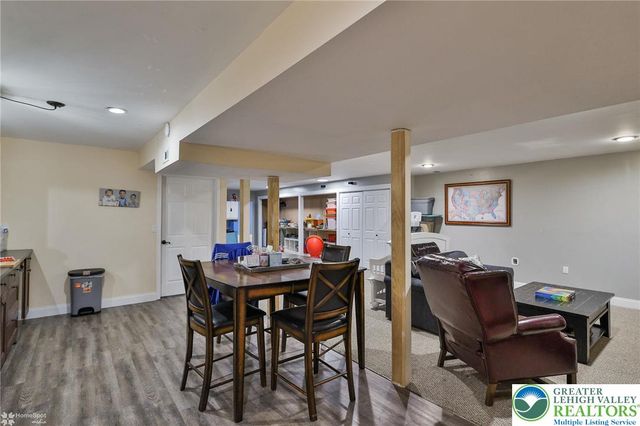 8738 Cardinal Road, Lynn Twp, PA 18066