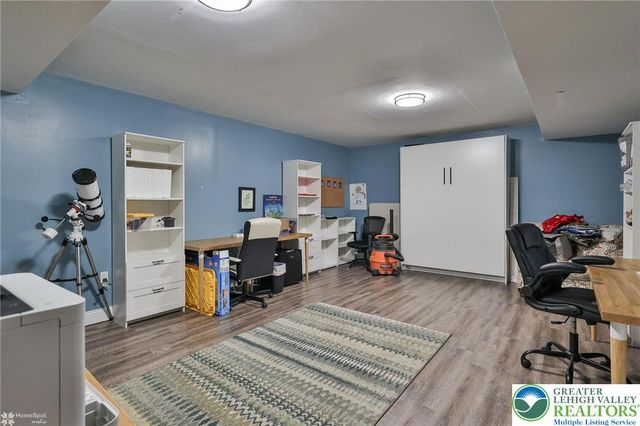 8738 Cardinal Road, Lynn Twp, PA 18066