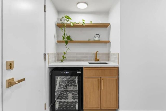 9054 Togan Avenue, San Diego, CA 92129