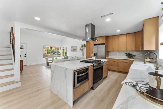 9054 Togan Avenue, San Diego, CA 92129