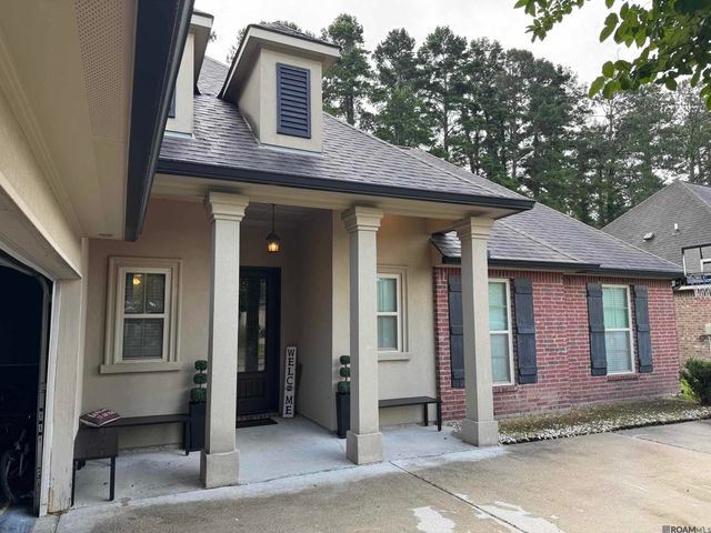 4923 Harbor Ln, Greenwell Springs, LA 70739
