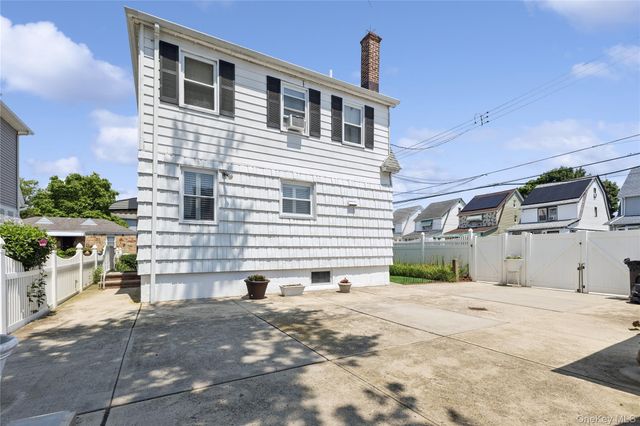 21932 130th Road, Springfield Gardens, NY 11413