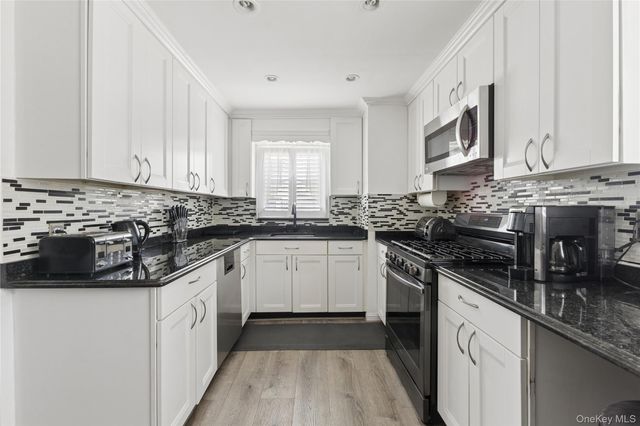 21932 130th Road, Springfield Gardens, NY 11413