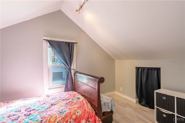 103 Chester Drive, Salina, NY 13208