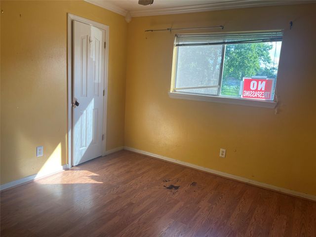 8703 Ashwyne Lane, La Porte, TX 77571